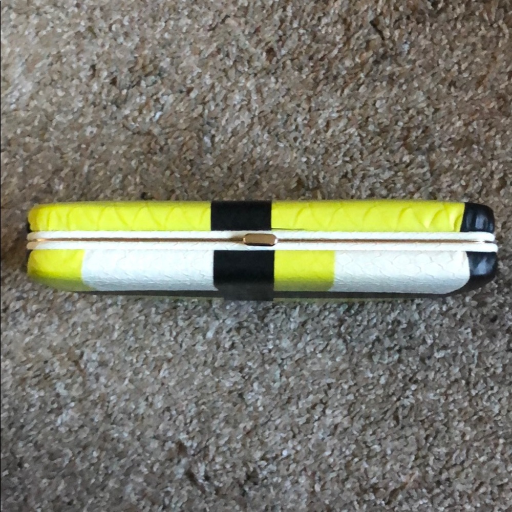 Wallet - Picture 2 of 3
